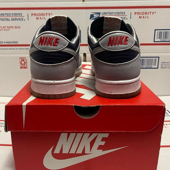 Wmns Nike Dunk Low SP “College Navy / Georgetown” 2021 - Picture 4 of 8